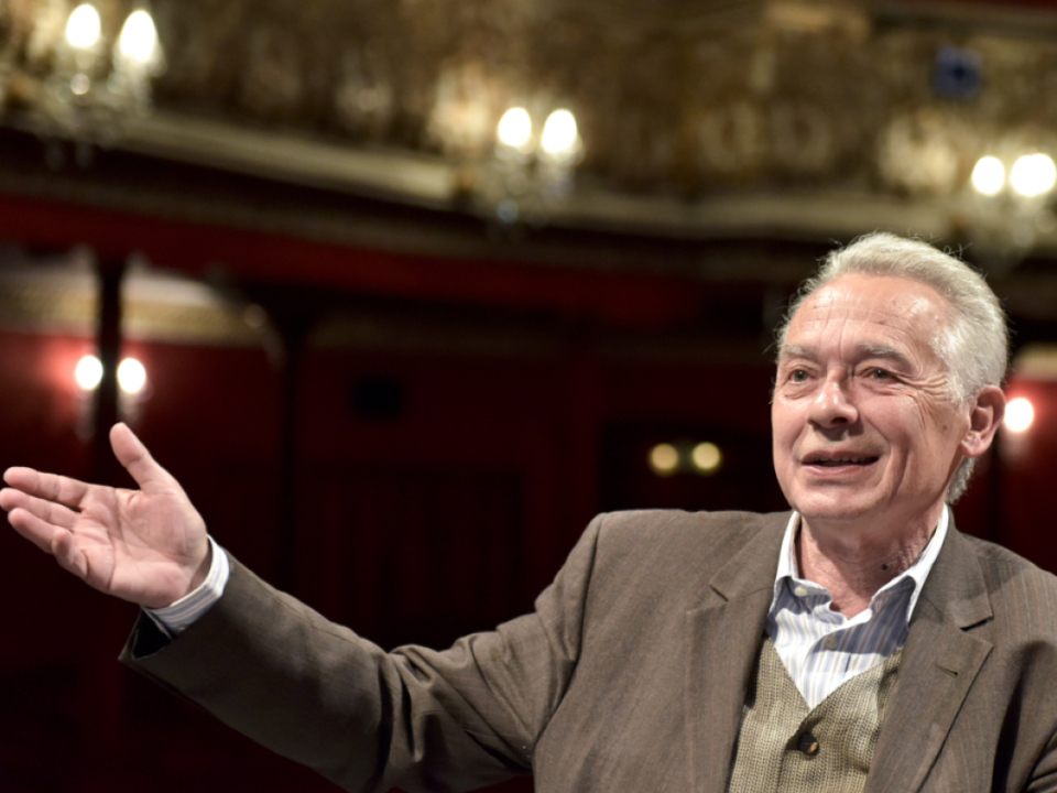 Felix-Mitterer-nun-auch-Ehrenkreuz-Tr-ger