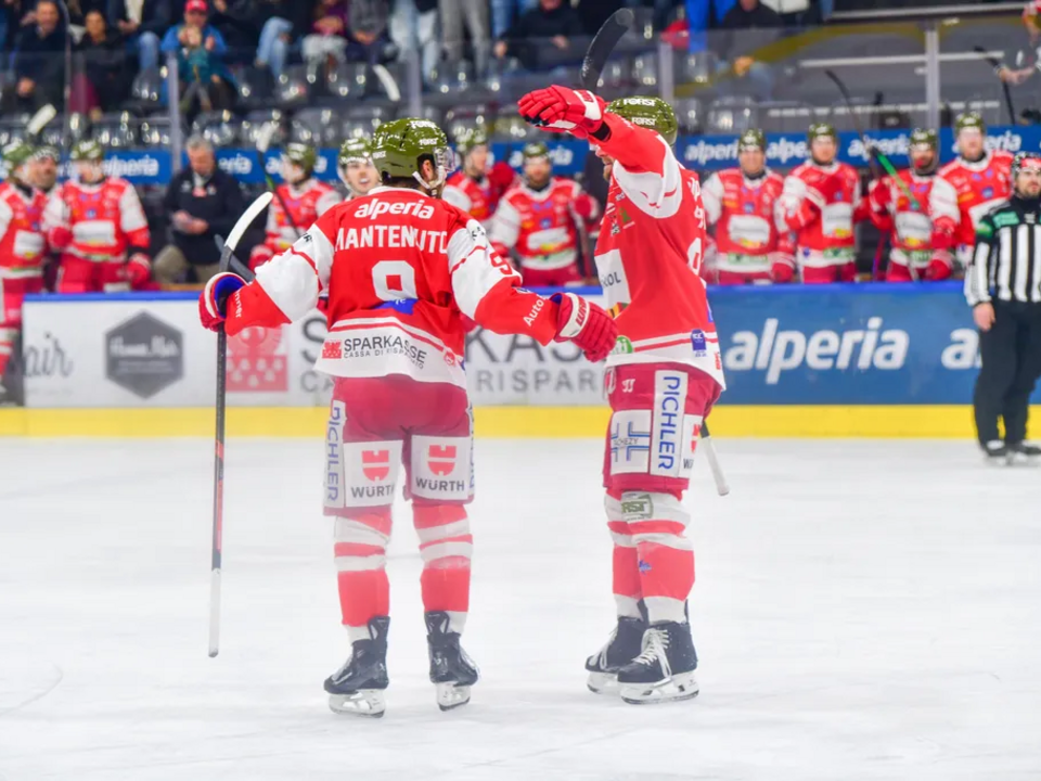 Foxes-holen-den-dritten-Sieg-in-Serie