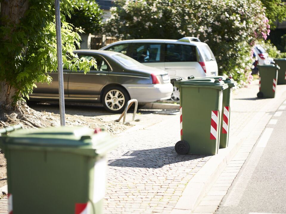 Abfall-Zeiten-jetzt-auch-online-oder-per-App