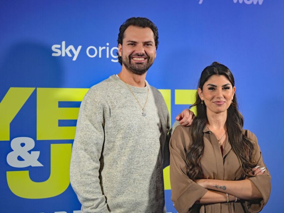 Jimi-Blue-hilft-der-Ex-im-Haushalt