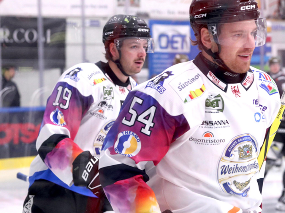 AHL-Sterzing-mit-Heimsieg-gegen-Meran