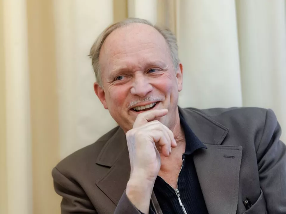 Ulrich Tukur gegen Follower als Entscheidungsgrundlage