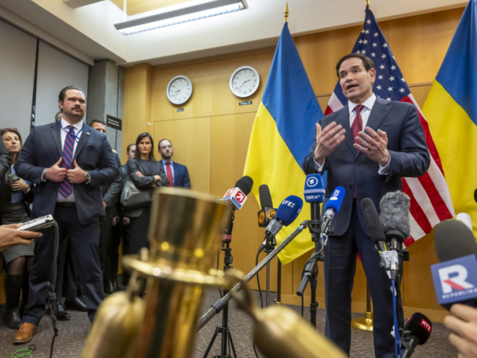 Kreise-USA-dr-ngten-Ukraine-in-Genf-zu-Annahme-ihres-Plans