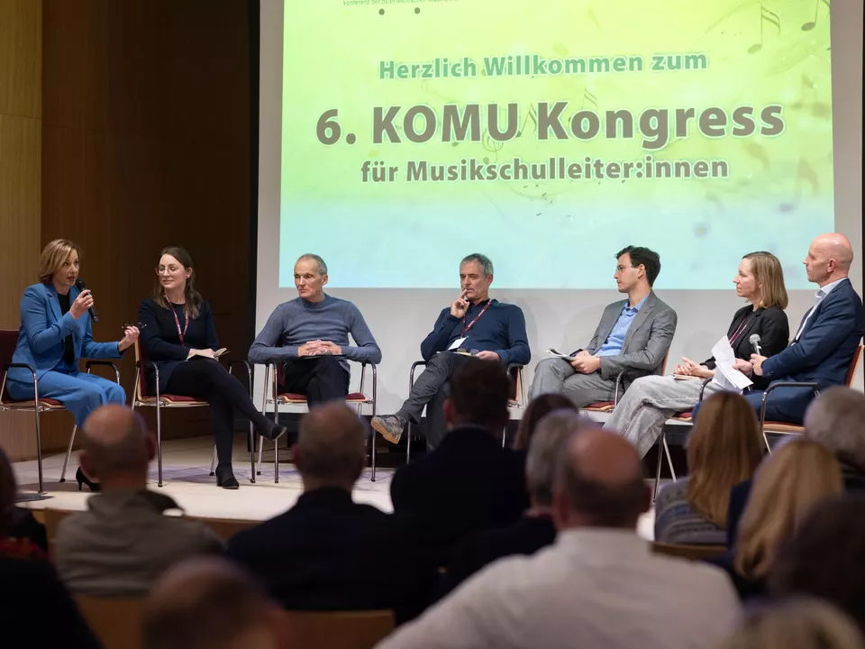 03_komukongress-Podiumsgespraech (c) Peter Just