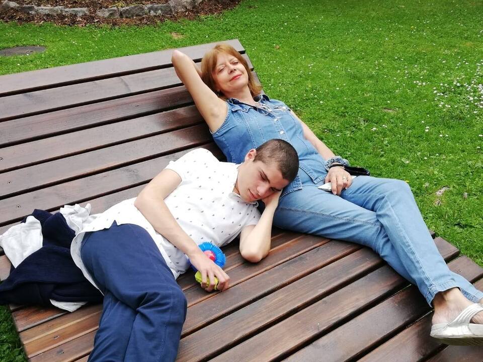 Mutter-von-blindem-Sohn-verlangt-kein-Geld-Hoteliers-m-ssen-zur-Schulung