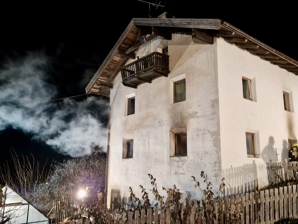 599009161_1327637109395571_5464944645241134783_n