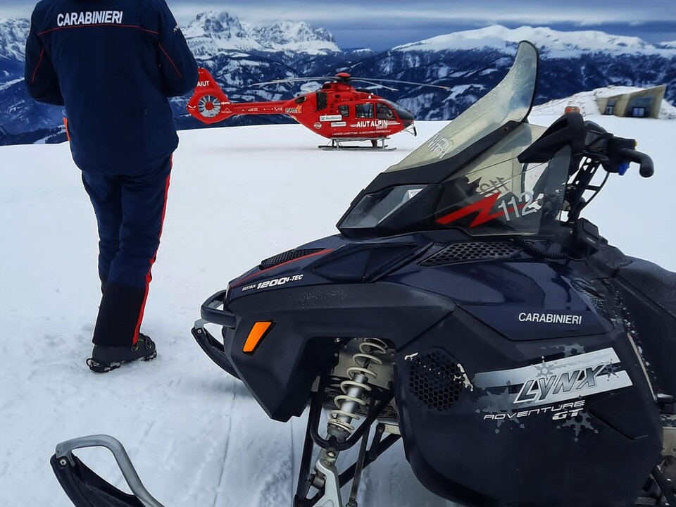 Carabinieri-starten-mit-Sicherheits-Schwerpunkt-in-die-Skisaison