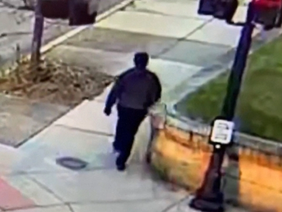 Der Verdächtige auf einem Polizeivideo