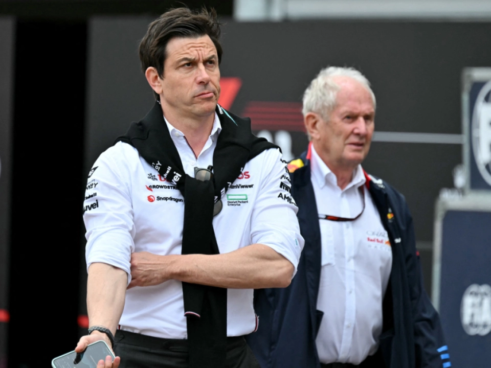 Dicke Luft zwischen Toto Wolff/l. und Helmut Marko