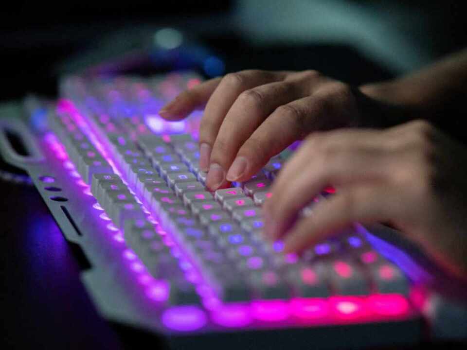 14-J-hrige-nach-Bombendrohung-in-Ober-sterreich-vor-Gericht