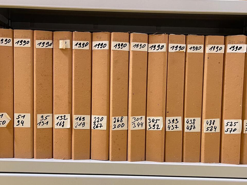 Grundb-cher-von-1990-bis-2001-nun-online-zug-nglich