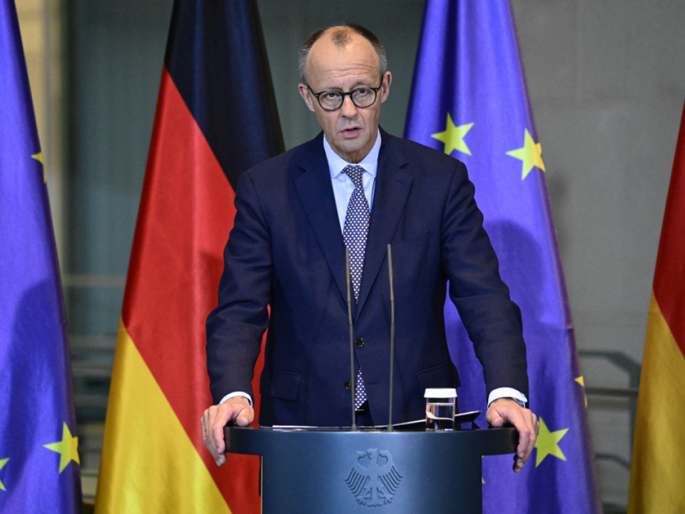 Deutscher-Kanzler-reist-nach-Jordanien-und-Israel