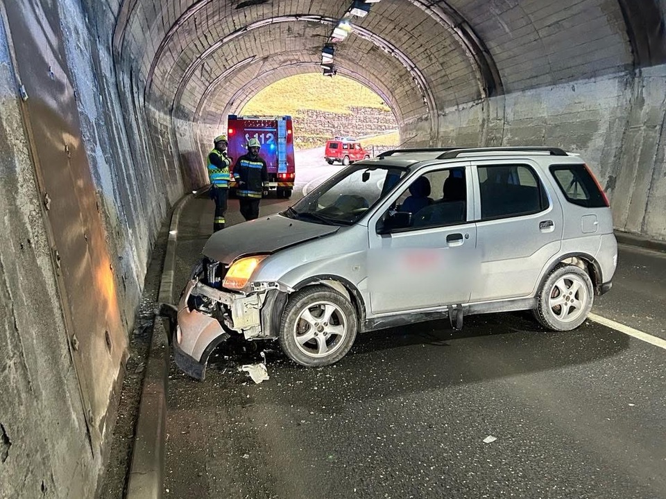 Unfall-im-Tunnel