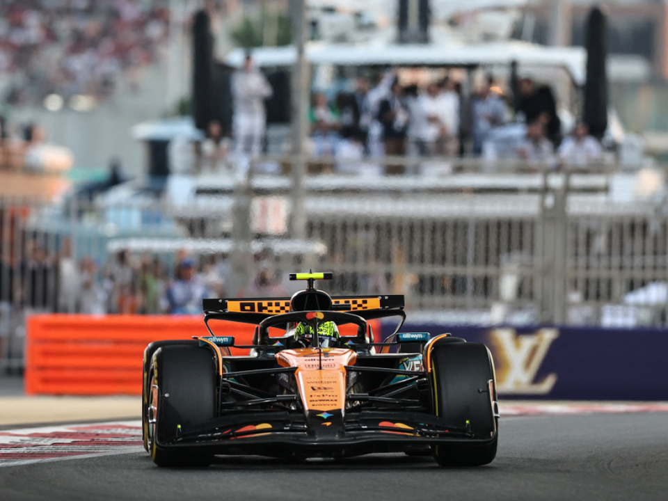 Norris-erstmals-F1-Weltmeister-Verstappen-entthront