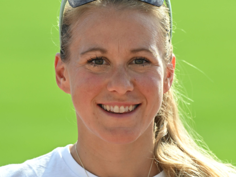 Julia-Mayer-in-Valencia-mit-LV-Marathonrekord