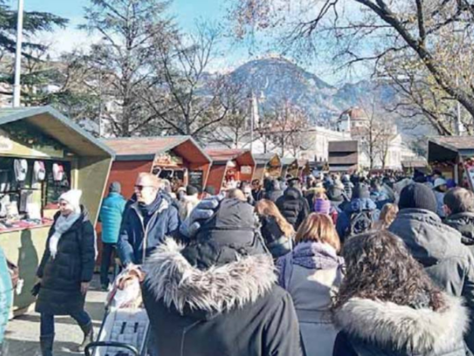 Weihnachtsmarkt Meran Andrang