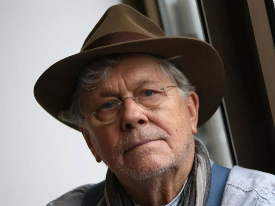 Synchronsprecher von \