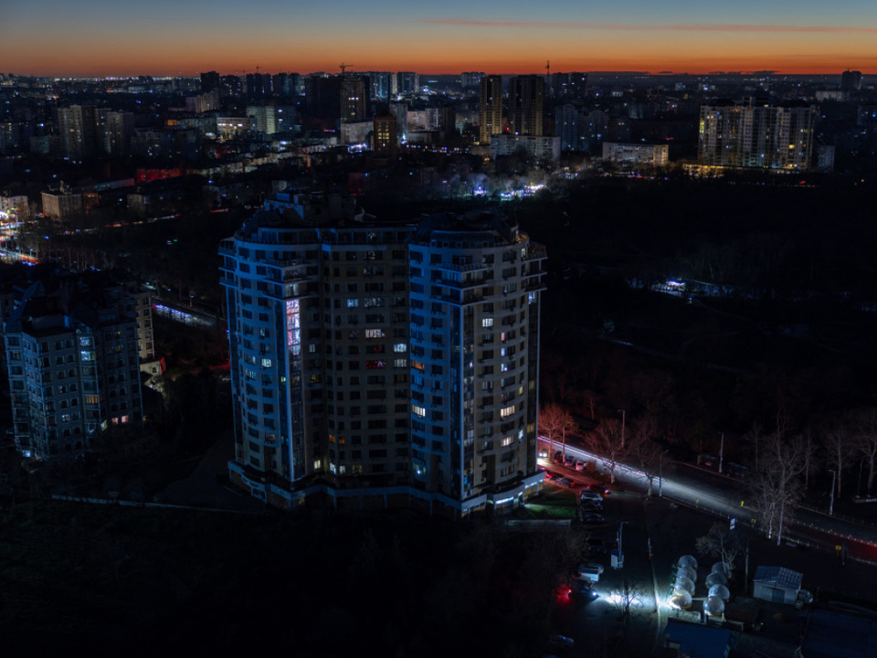 Verletzte-nach-russischen-Bombenangriffen-auf-Saporischschja