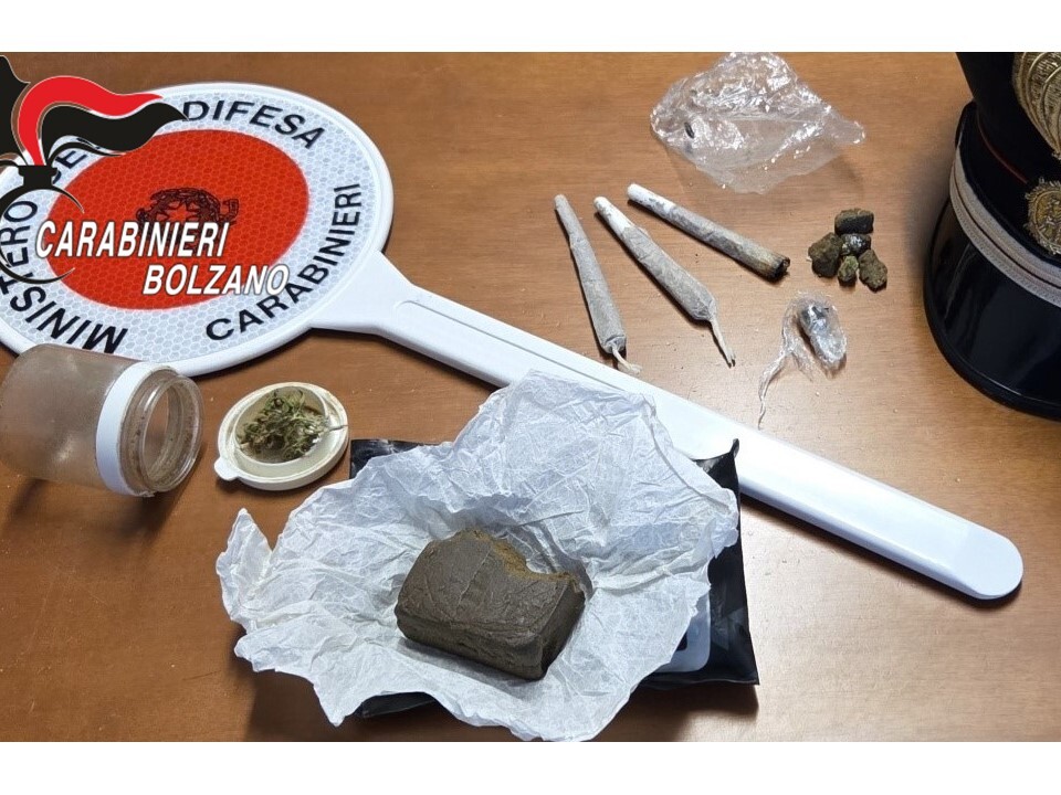 Carabinieri-stellen-Drogen-im-Pustertal-sicher