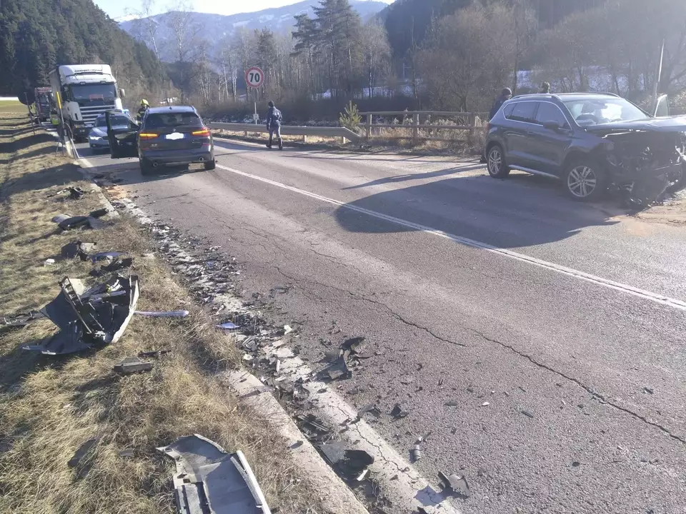 Unfall in St. Lorenzen fordert zwei Verletzte