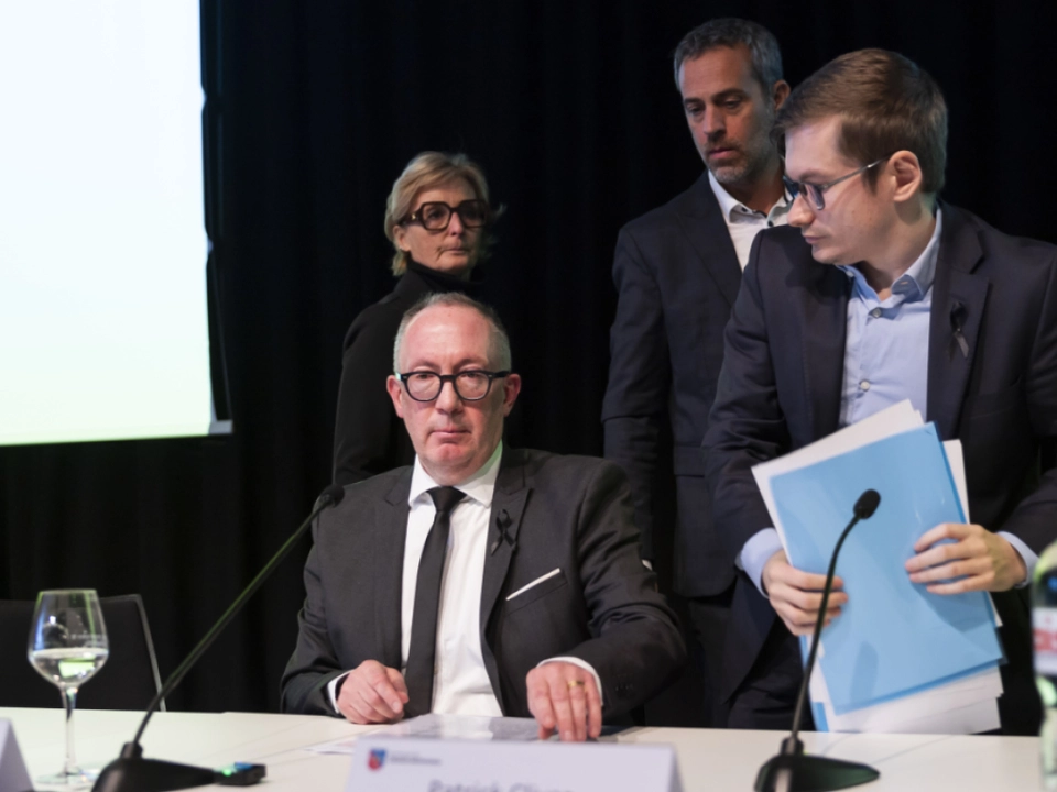 Der Bürgermeister von Crans Montana räumte öffentlich Versäumnisse ein