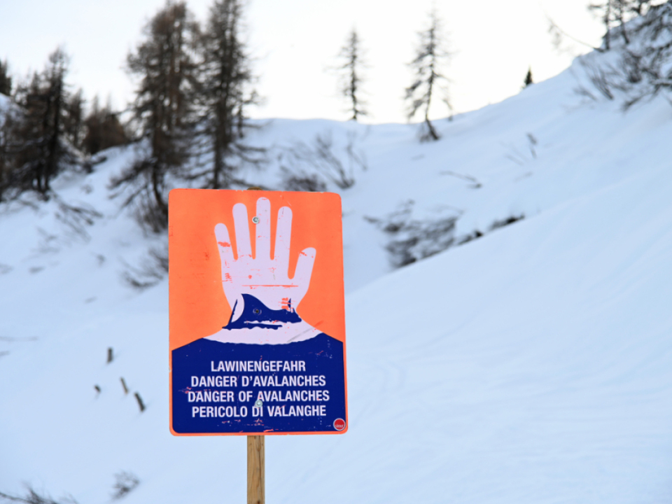 Teilversch-tteter-bei-Lawinenabgang-in-Tirol