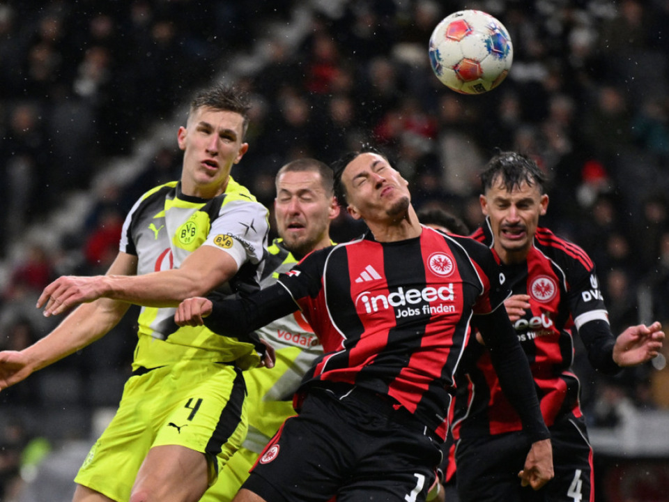 Frankfurt-und-Dortmund-trennen-sich-nach-Schlagabtausch-3-3
