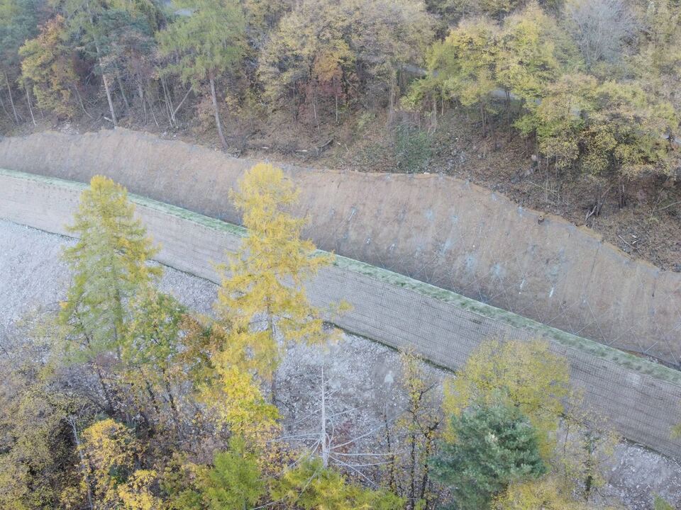 Hangsicherung-oberhalb-von-St-Peter-abgeschlossen