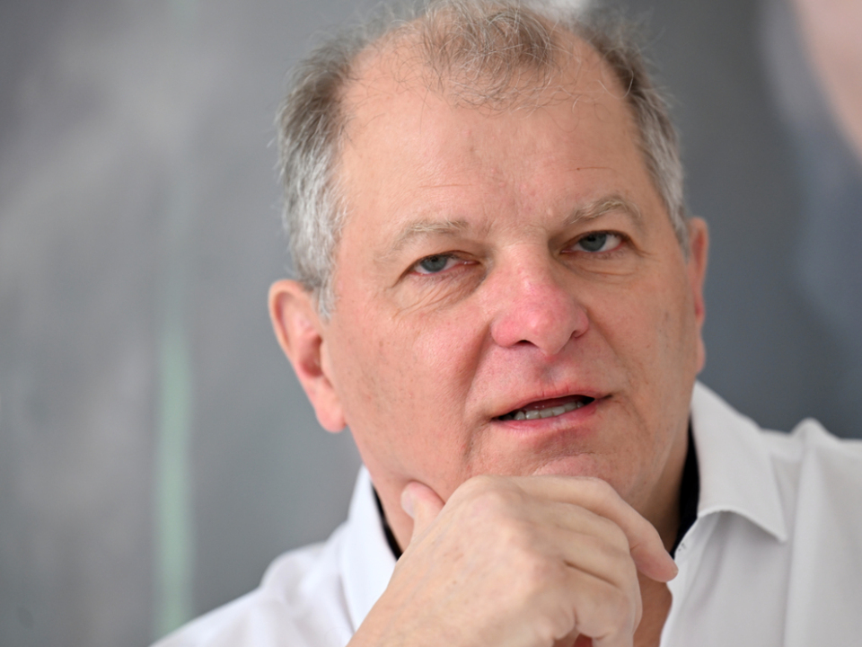 Ex-Burgtheaterdirektor-inszeniert-Bernhard-in-Stuttgart