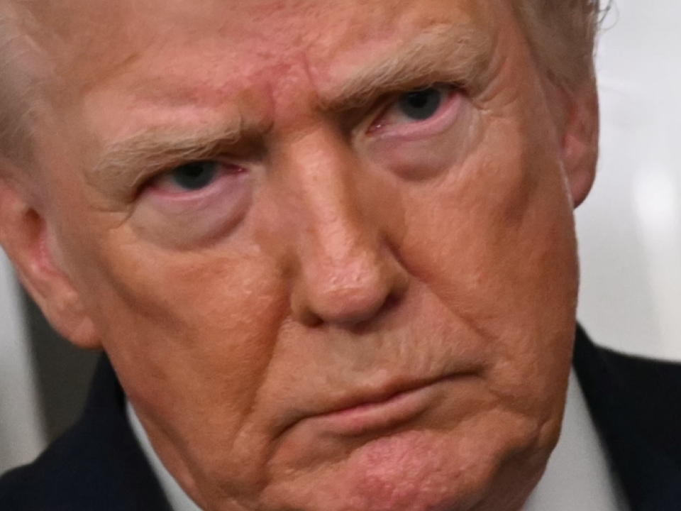 Trump-erw-gt-laut-Sprecherin-weiterhin-Luftangriffe-im-Iran