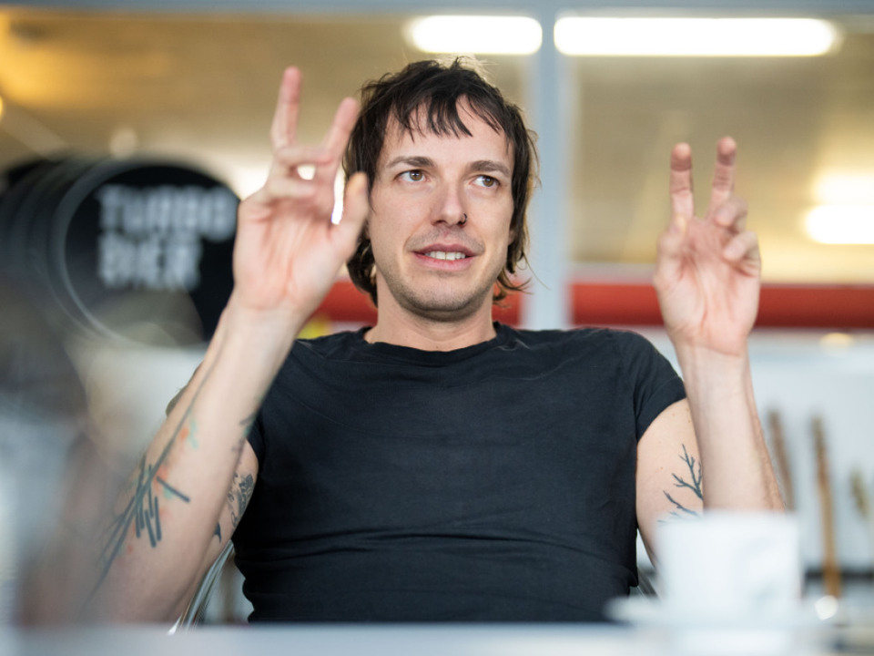 Marco-Pogos-Lektion-So-lustig-ist-Politik-gar-nicht-