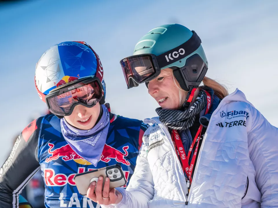 Ph_Gianvito Coco_After training from left Lara Colturi ALB and mother Daniela Ceccarelli