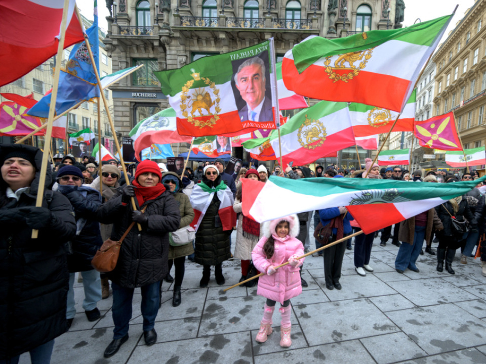 Laut-NGO-mindestens-648-Demonstranten-im-Iran-get-tet