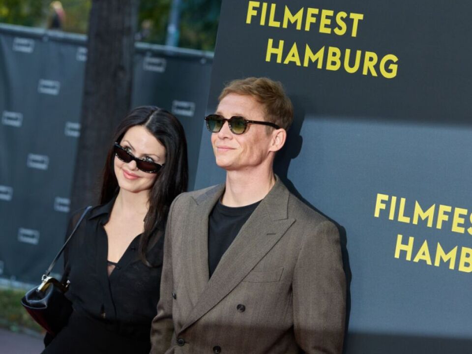 Schweigh-fer-und-Ruby-O-Fee-haben-geheiratet