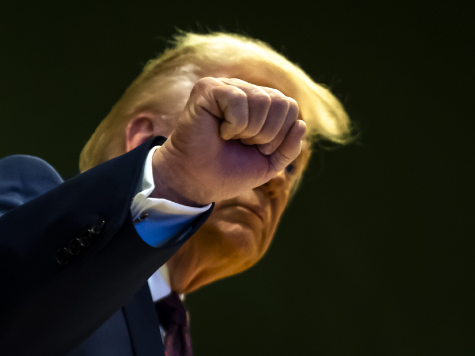 Trump-w-rdigt-nach-abf-lligen-Kommentaren-britische-Soldaten