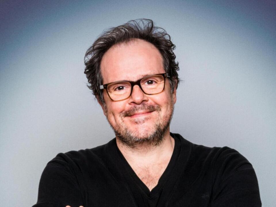 Thomas-Mraz-deb-tiert-als-Solokabarettist