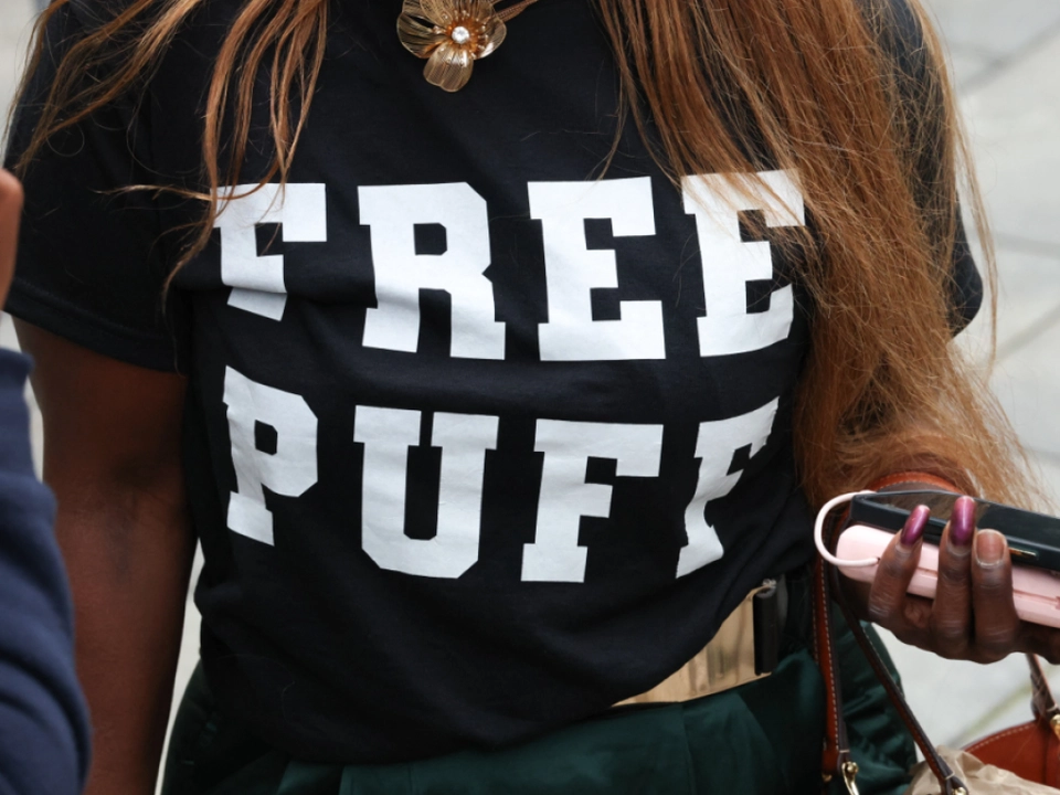 Trump: Sean “Diddy” Combs bat mich um Begnadigung