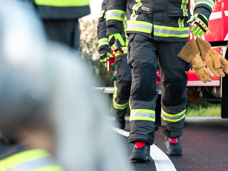 Mutiger Feuerwehrmann vertreibt mutmaßlichen Einbrecher