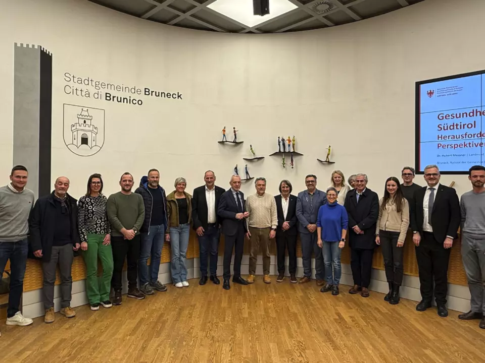 Landesrat Hubert Messner zu Besuch in Bruneck