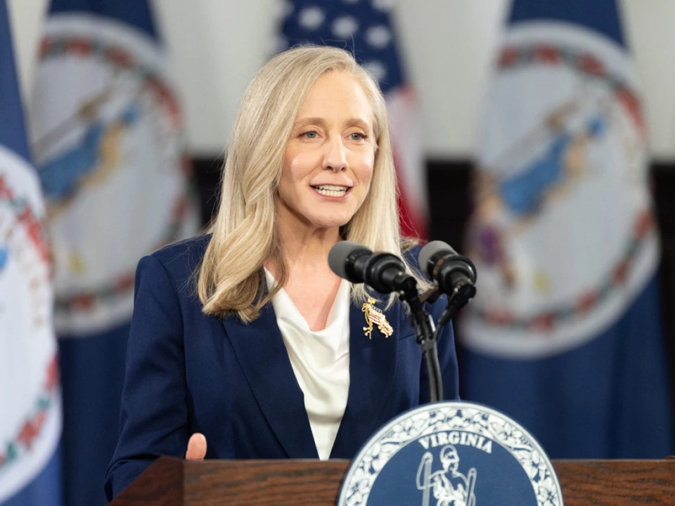 Gouverneurin Spanberger kritisiert die Rede an die Lage der Nation