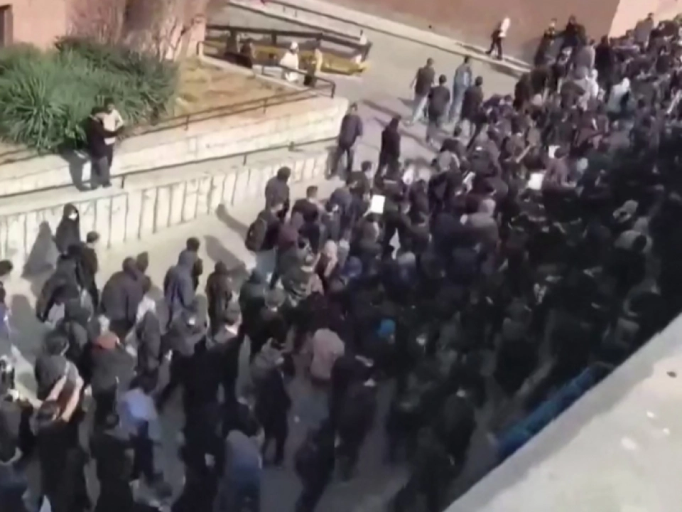 Neue Demonstationen im Iran am dritten Tag in Folge