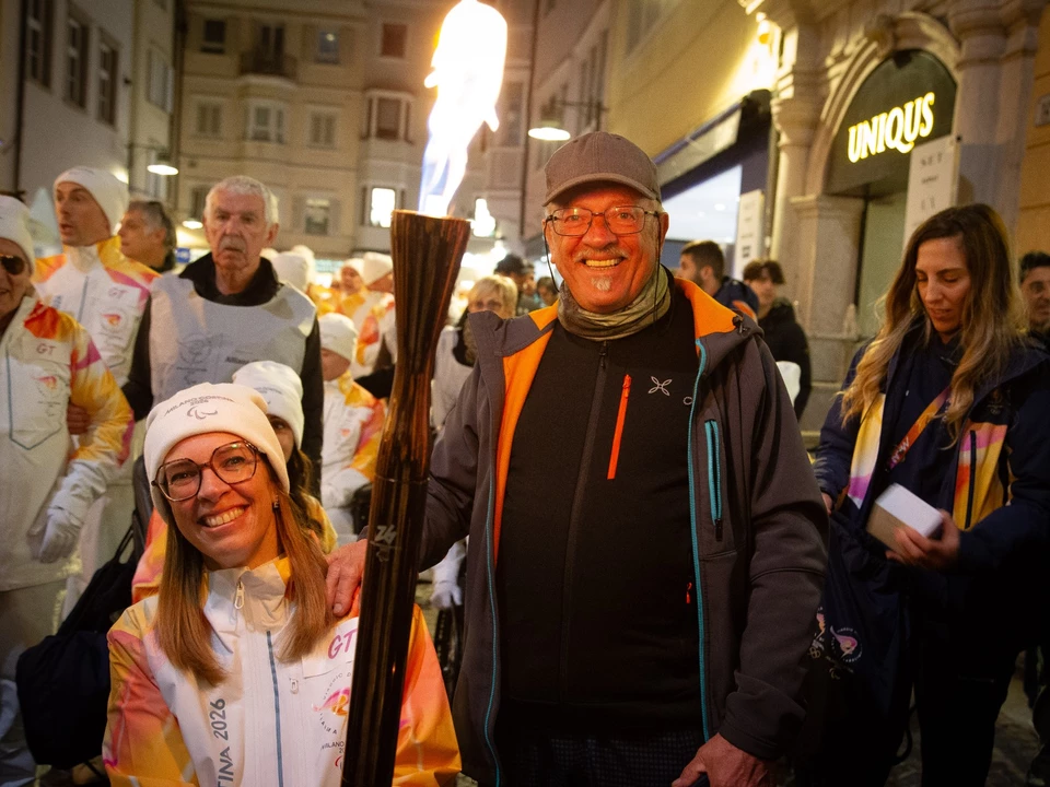 b0d7d999-a6b7-457e-abc0-c0624a45e33a