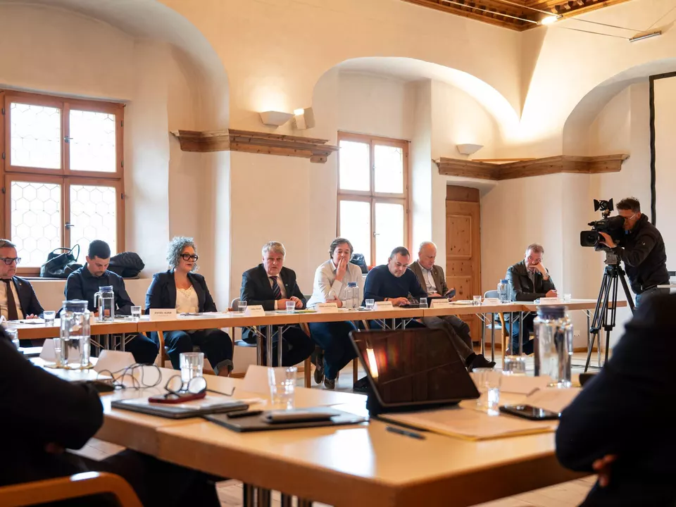 20260414_Sondersitzung Lreg Vinschgau - Schloss Goldrain_Fabio Brucculeri_17 (1)
