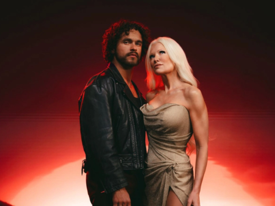 ++ HANDOUT ++ Topfavoriten mit Fidel und Pomp: Parkkonen und Lampenius für Finnland