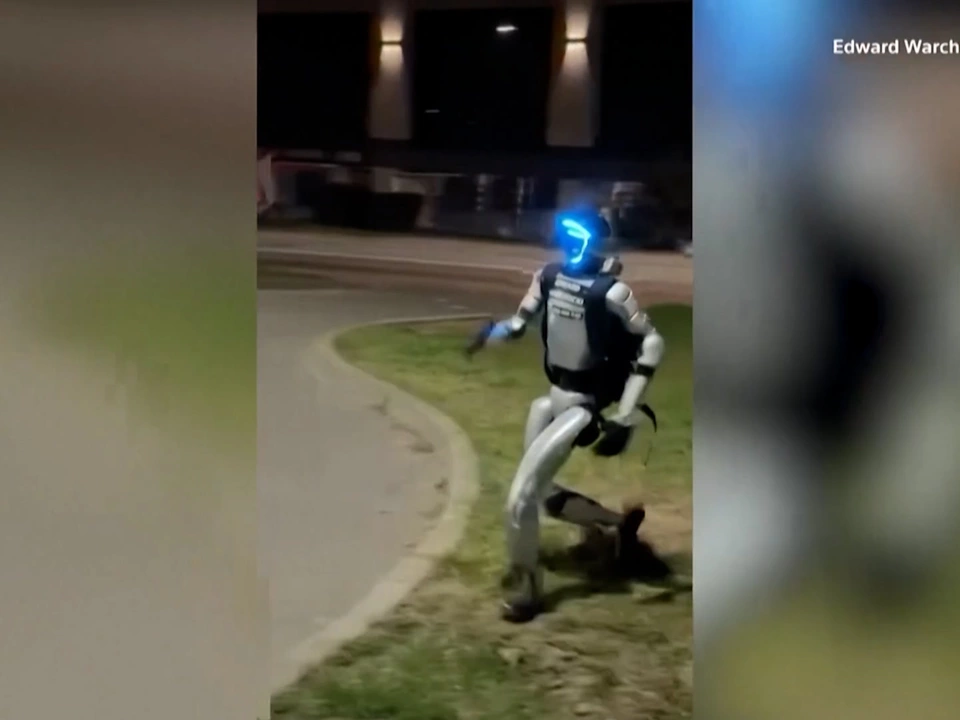 Kein Witz: Ein Roboter auf Wildschweinjagd