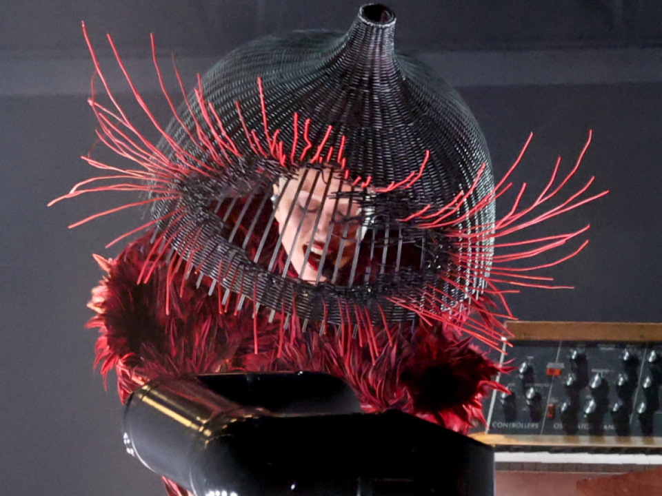 “Am Boden zerstört” – Lady Gaga sagt kurzfristig Konzert ab – Südtirol News