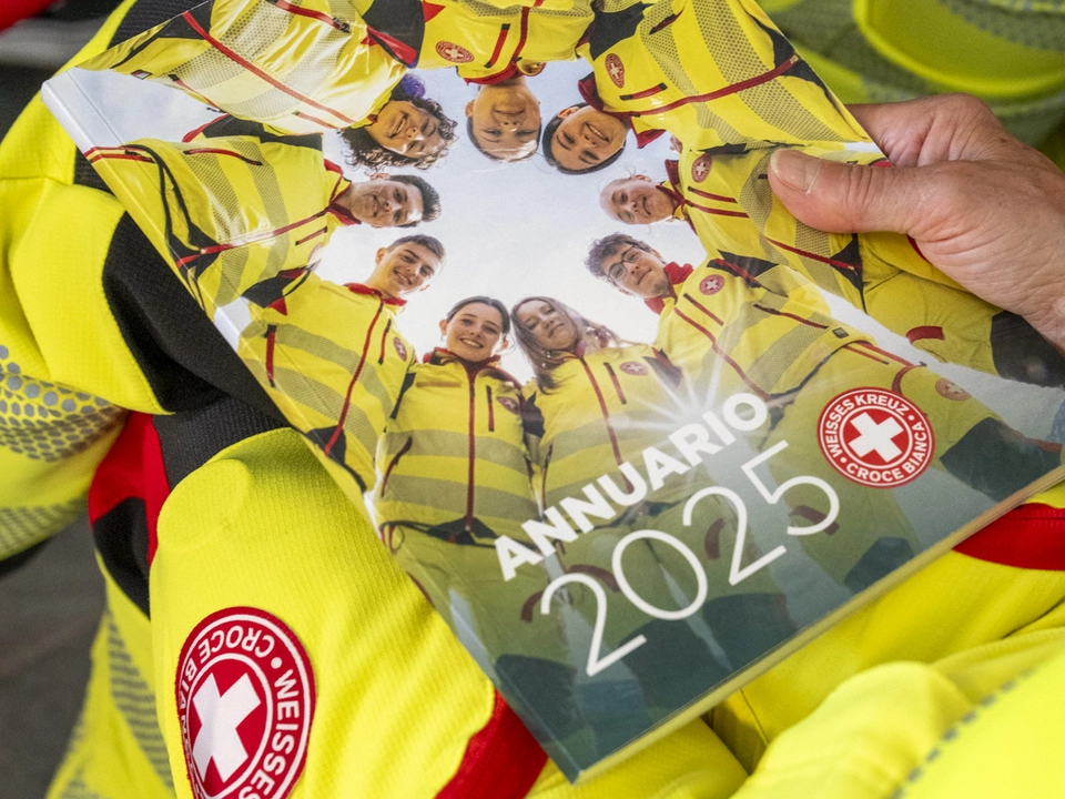 Rückblick, Entwicklungen, Trends und Kennzahlen des Jahres 2025: im Jahrbuch des Weißen Kreuzes.