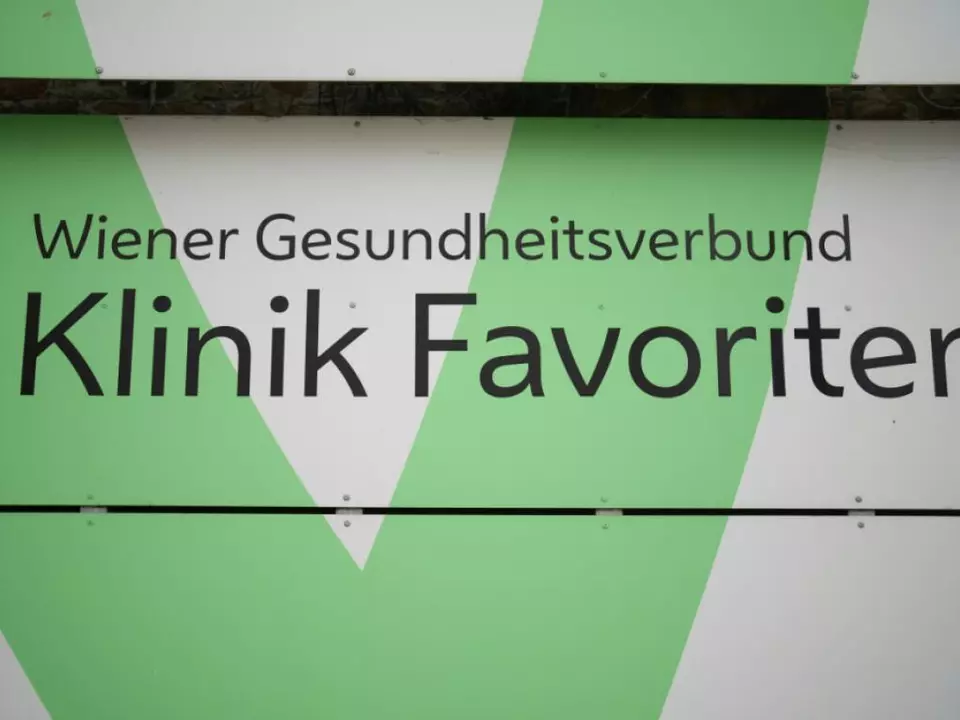 Die Frau wird derzeit in der Klinik-Favoriten behandelt