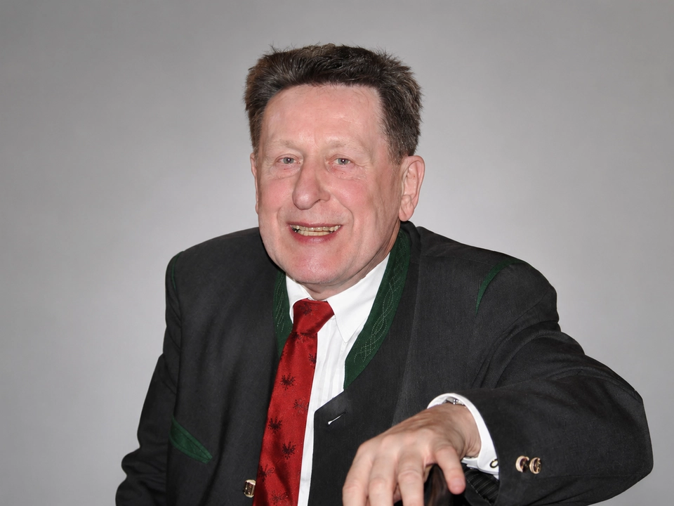 Erhard-Hartung