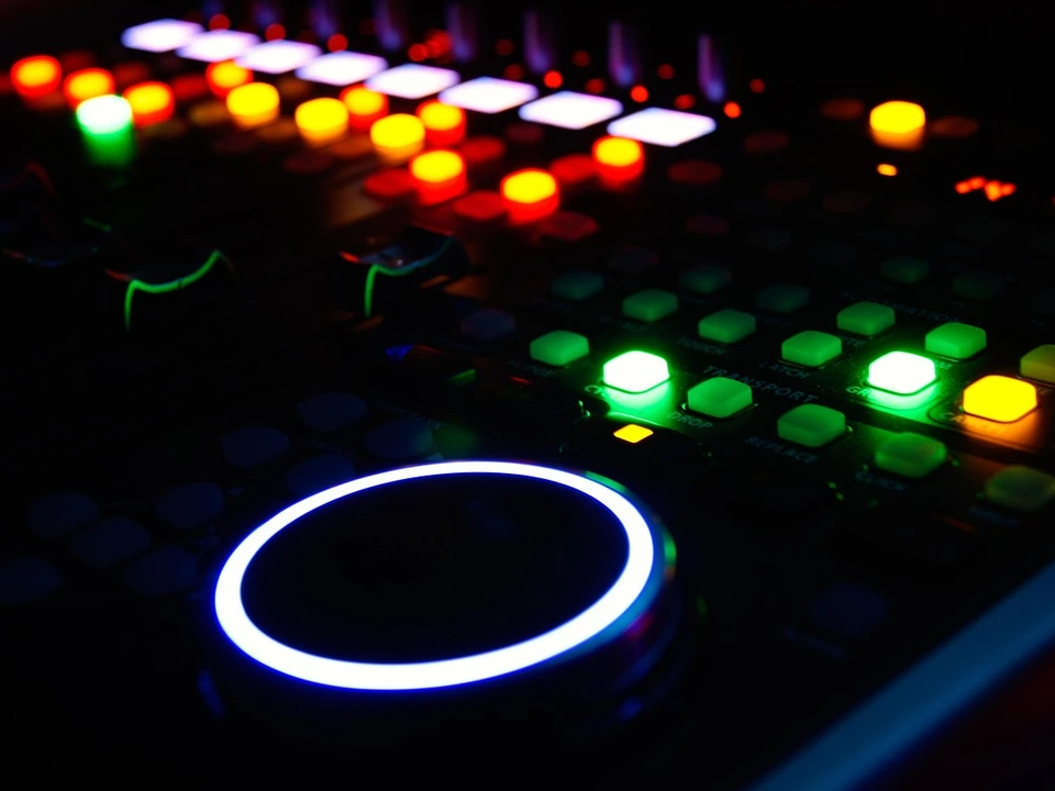 mischpult disco party schall
